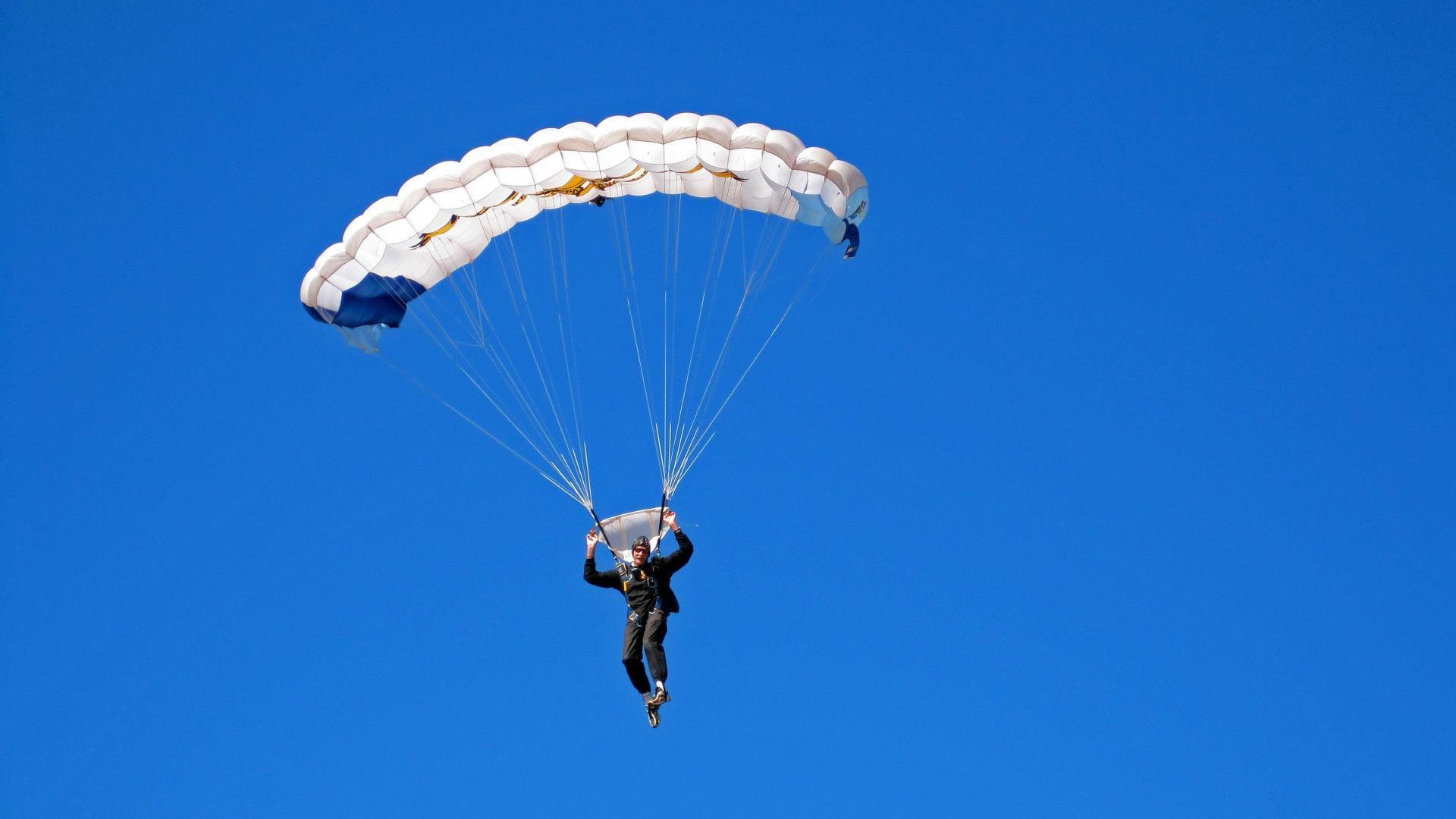 德国泳坛“稳定器”梅尔滕斯值得信赖