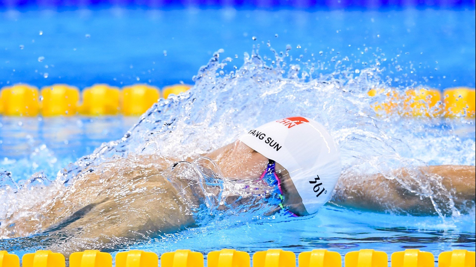 西甲球队通过视觉追踪技术提升中场空间利用率